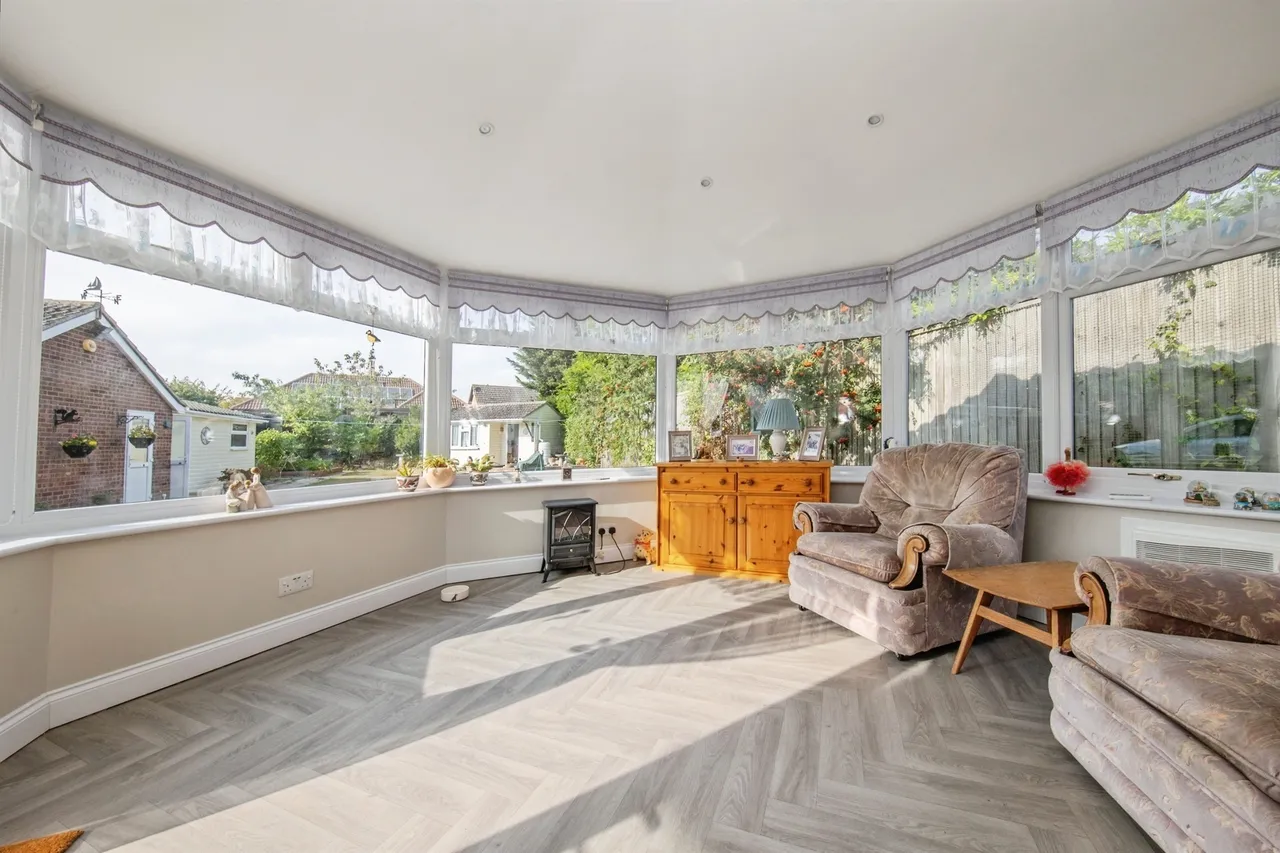 Oakley Road, Harwich, photo 7