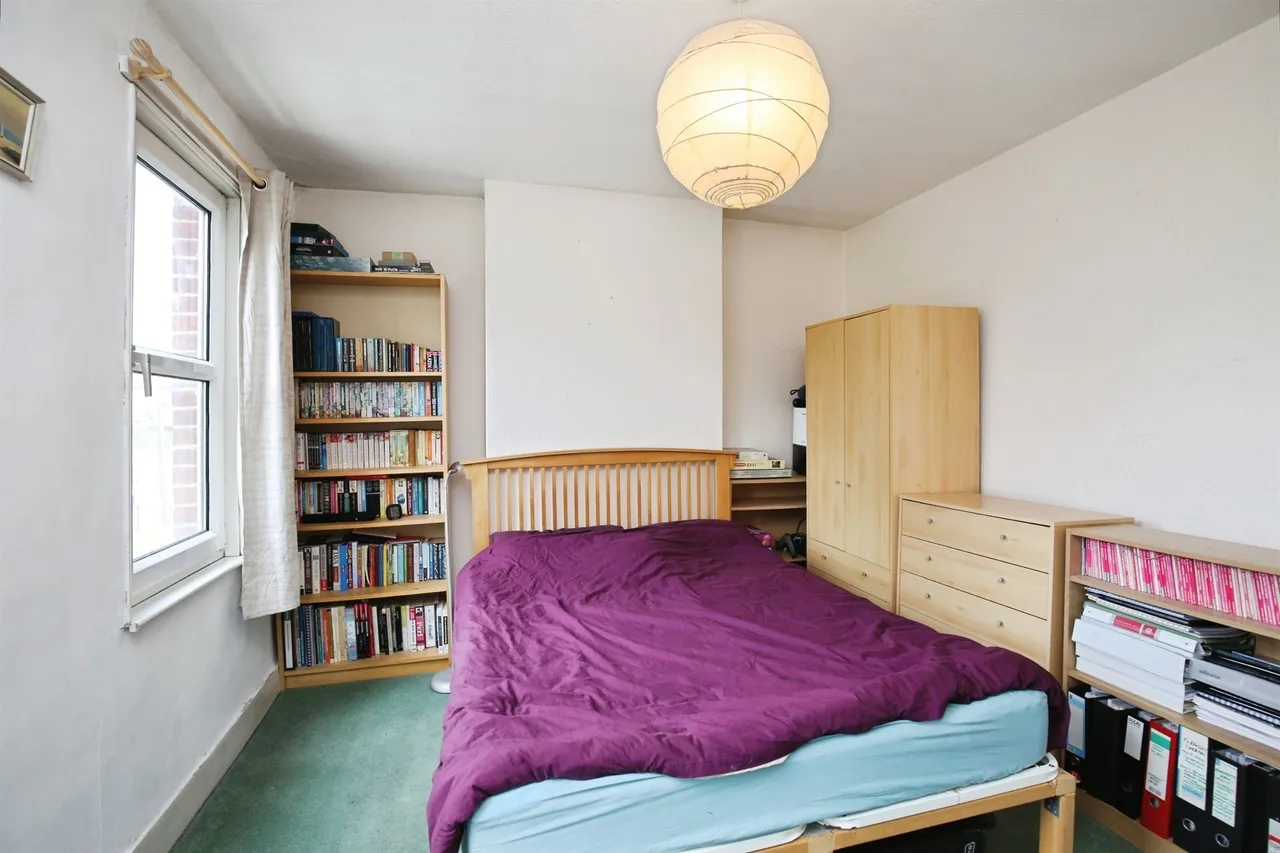 Cowley Road, Littlemore, Oxford, photo 7
