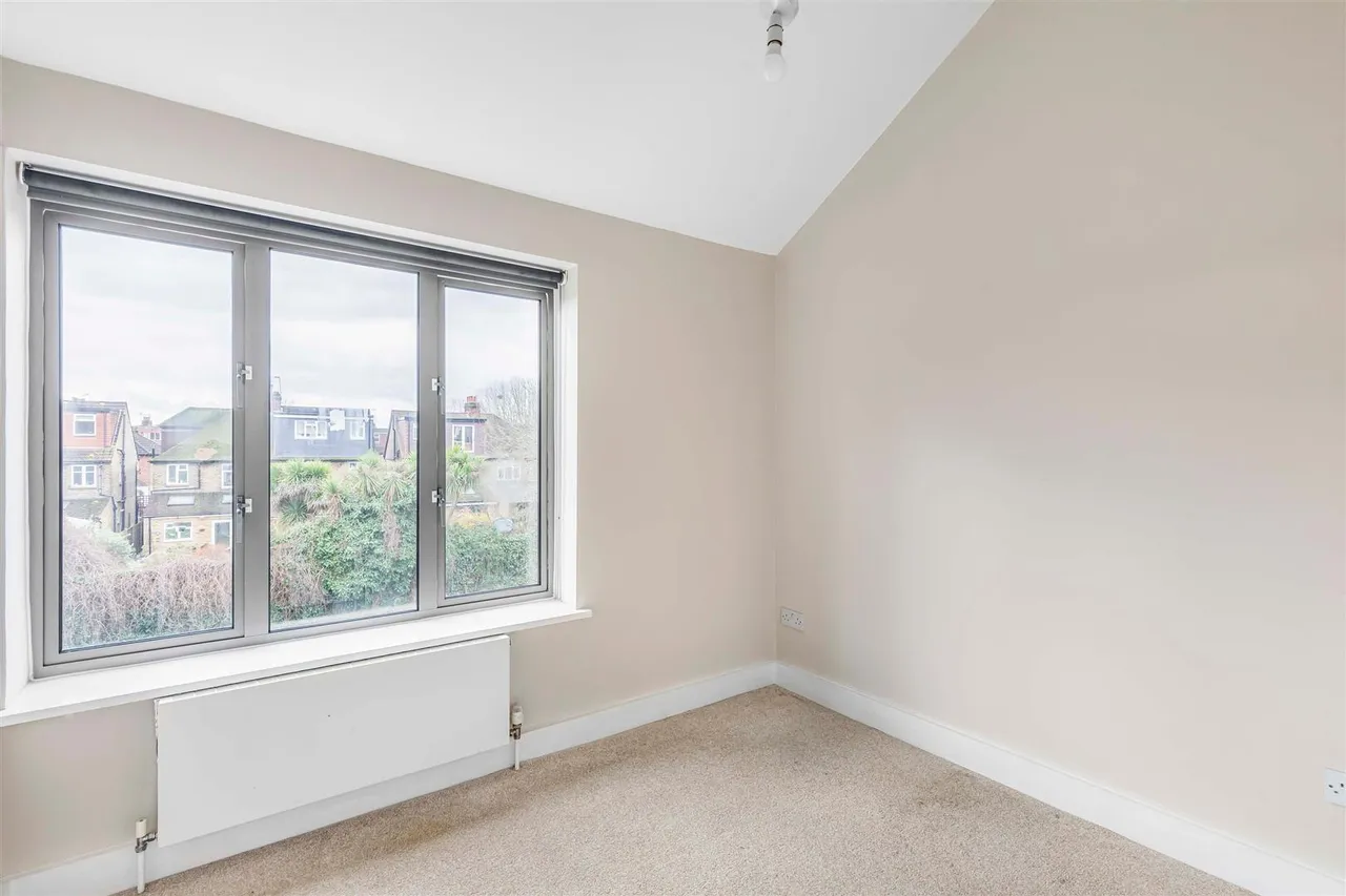 Hanson Close, Mortlake, SW14, photo 9