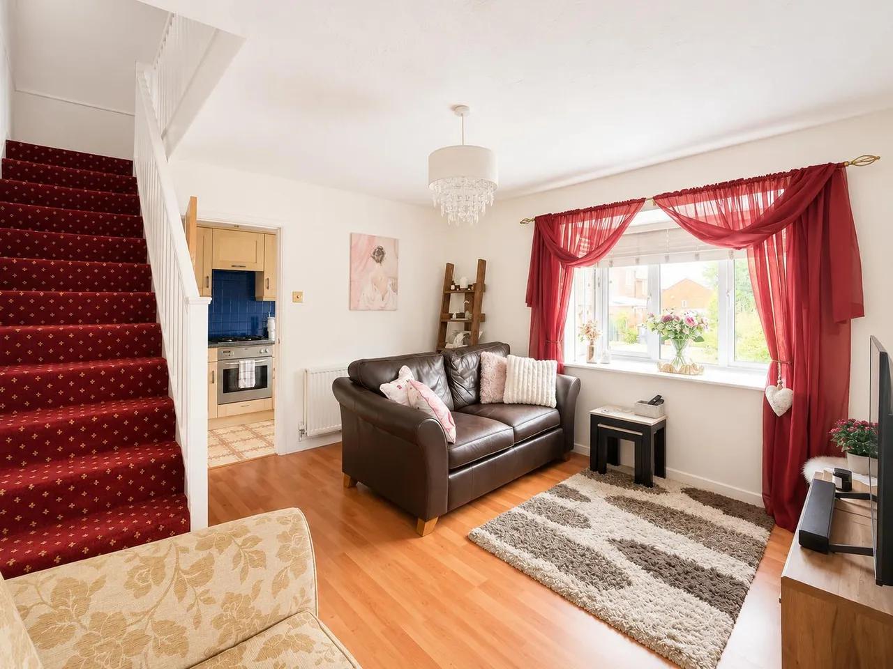 Heron Drive, Luton, LU2, photo 2
