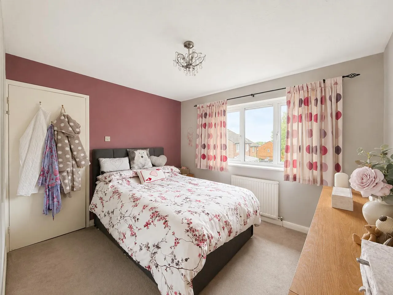 Heron Drive, Luton, LU2, photo 12