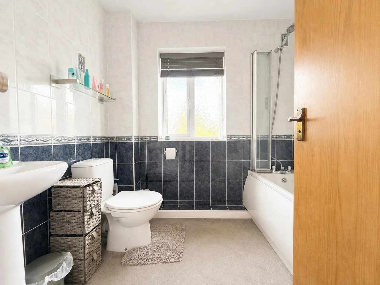 Heron Drive, Luton, LU2, photo 10