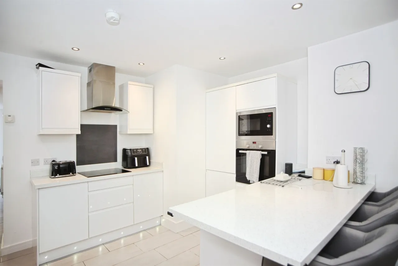 Westbourne Road, Penarth, CF64, photo 2