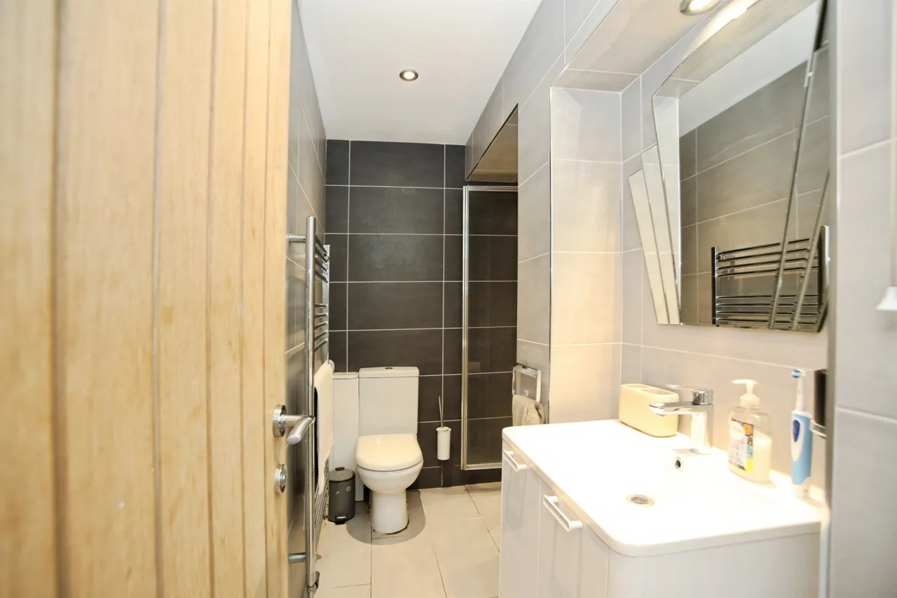 Westbourne Road, Penarth, CF64, photo 13