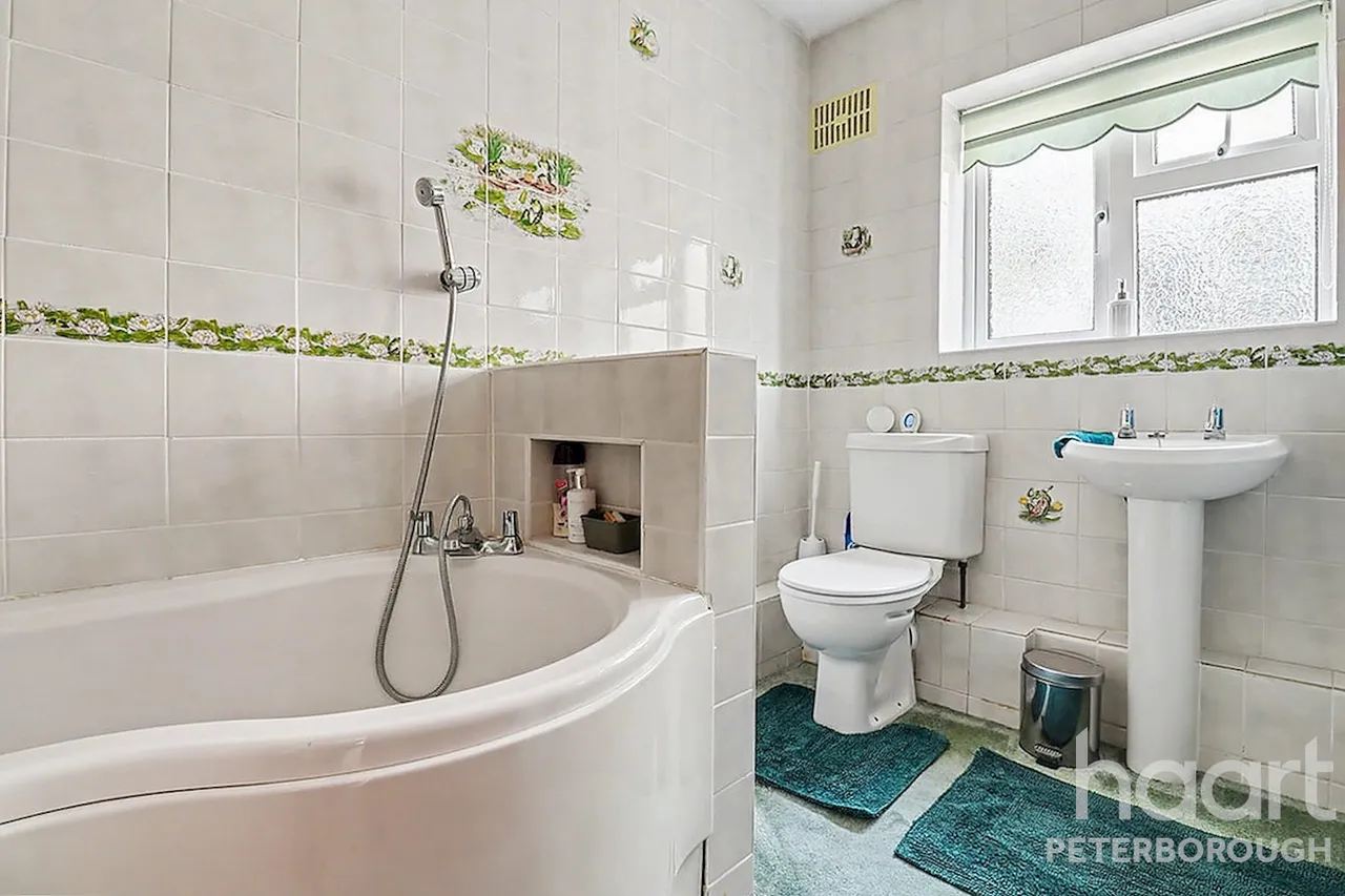 Crescent Road, Whittlesey, PE7, photo 24