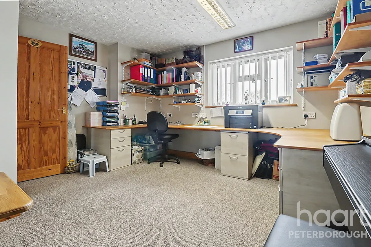 Crescent Road, Whittlesey, PE7, photo 19