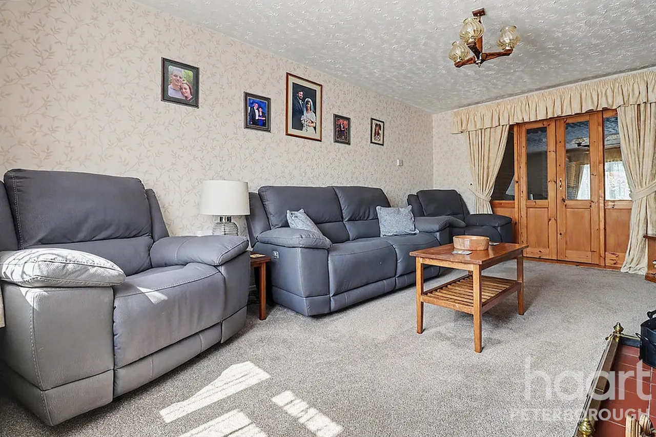 Crescent Road, Whittlesey, PE7, photo 8