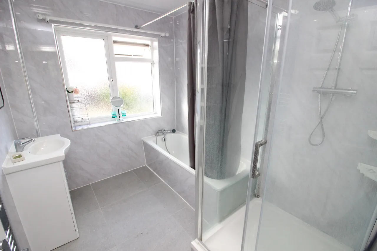 Manor Drive North, Worcester Park, KT4, photo 9