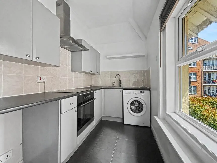 Knvyeton Road, BH1, photo 7