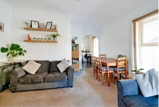 Knvyeton Road, BH1, photo 15