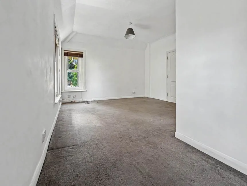 Knvyeton Road, BH1, photo 13
