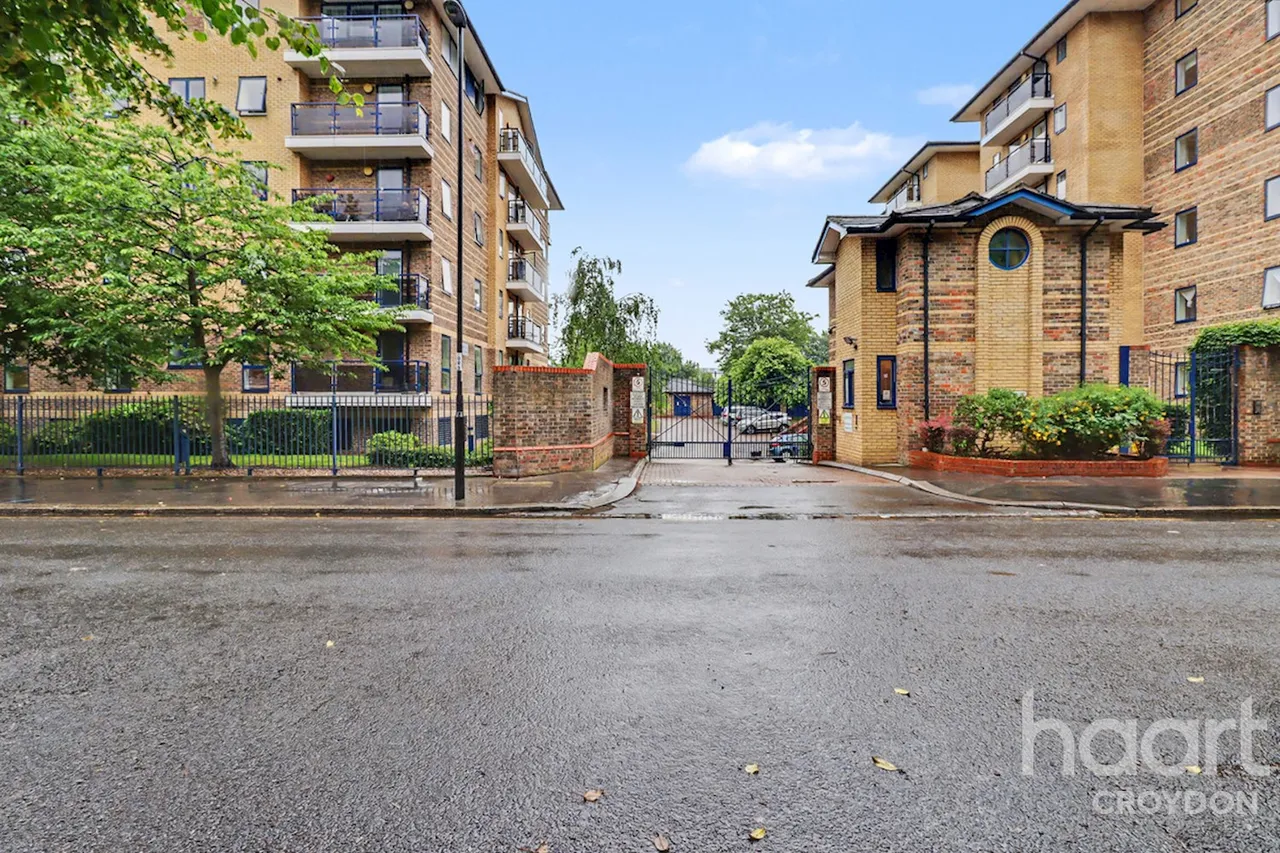 2 bed flat for sale, Tavistock Road, Croydon, CR0