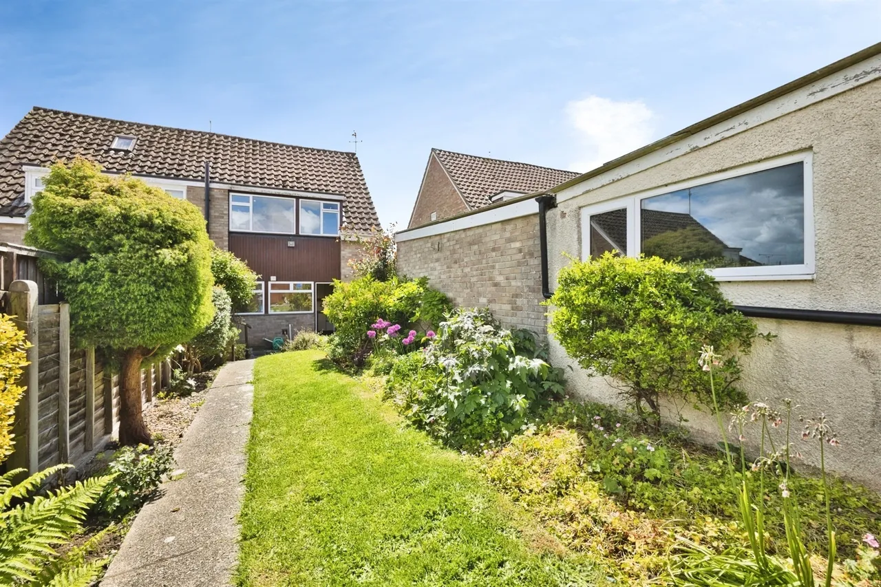 Bucklers Mead Road, Yeovil, BA21, photo 15