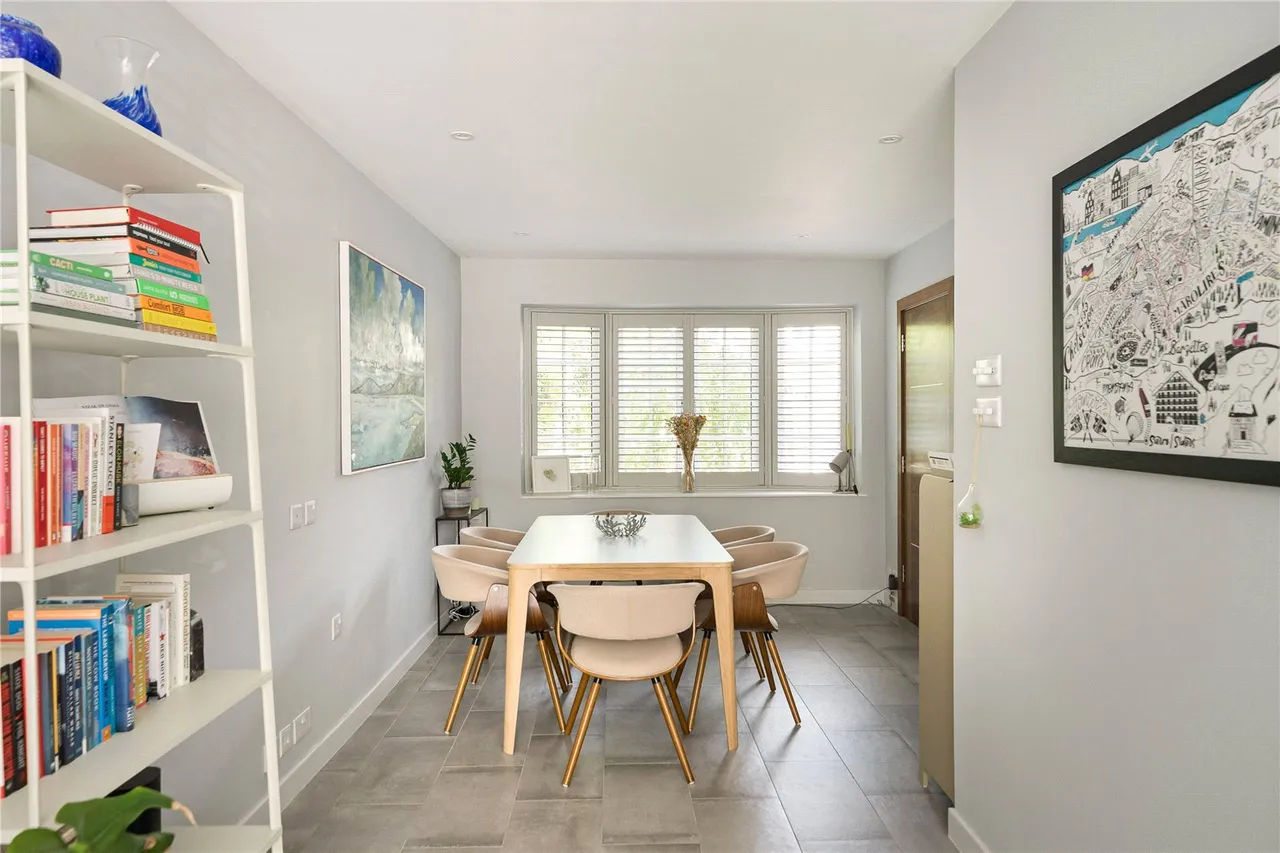 Alexandra Road, Kew, TW9, photo 4