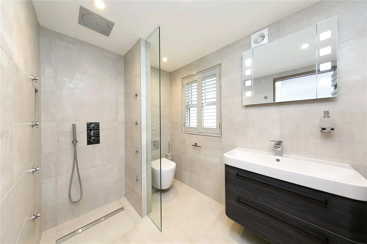 Alexandra Road, Kew, TW9, photo 9