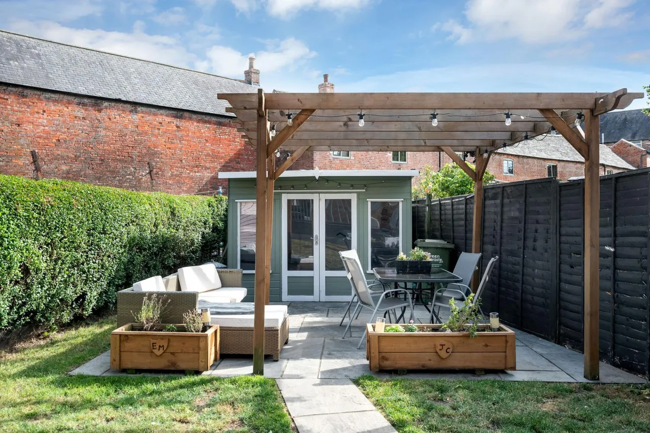 Elms Road, Melton Mowbray, LE13, photo 2