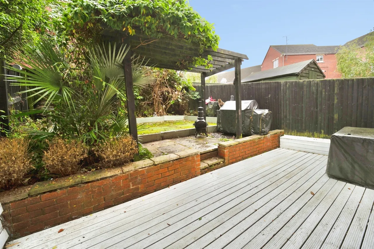 Castle Lodge Avenue, Rothwell, LS26, photo 22