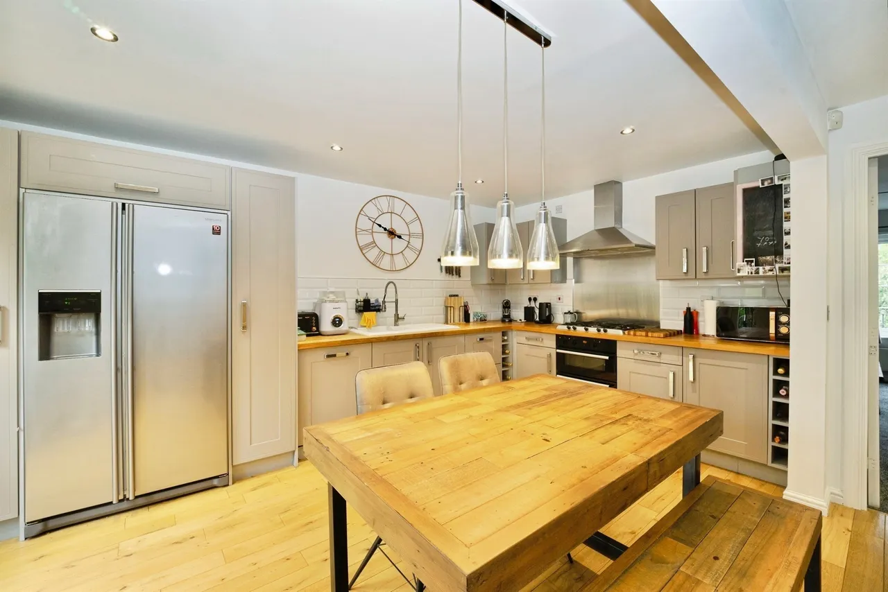 Castle Lodge Avenue, Rothwell, LS26, photo 3