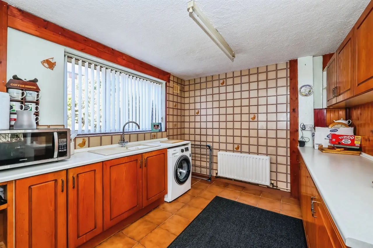 Beckhampton Road, Nottingham, NG5, photo 5