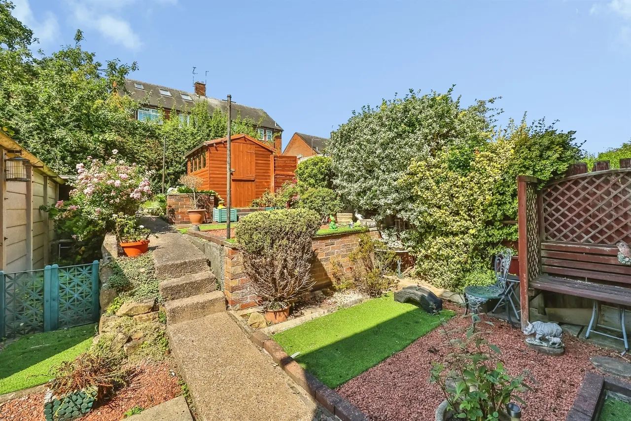 Beckhampton Road, Nottingham, NG5, photo 15
