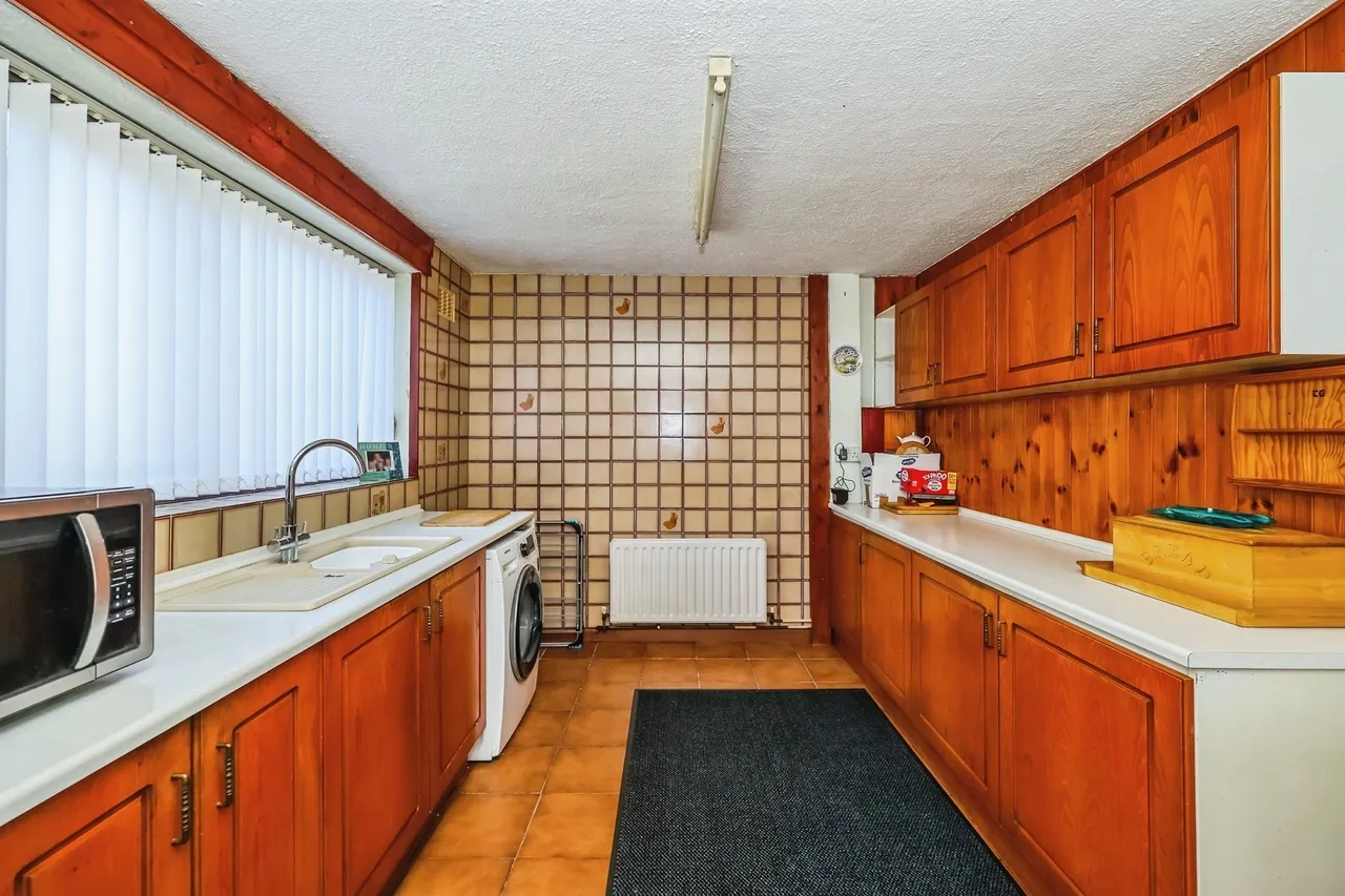 Beckhampton Road, Nottingham, NG5, photo 7