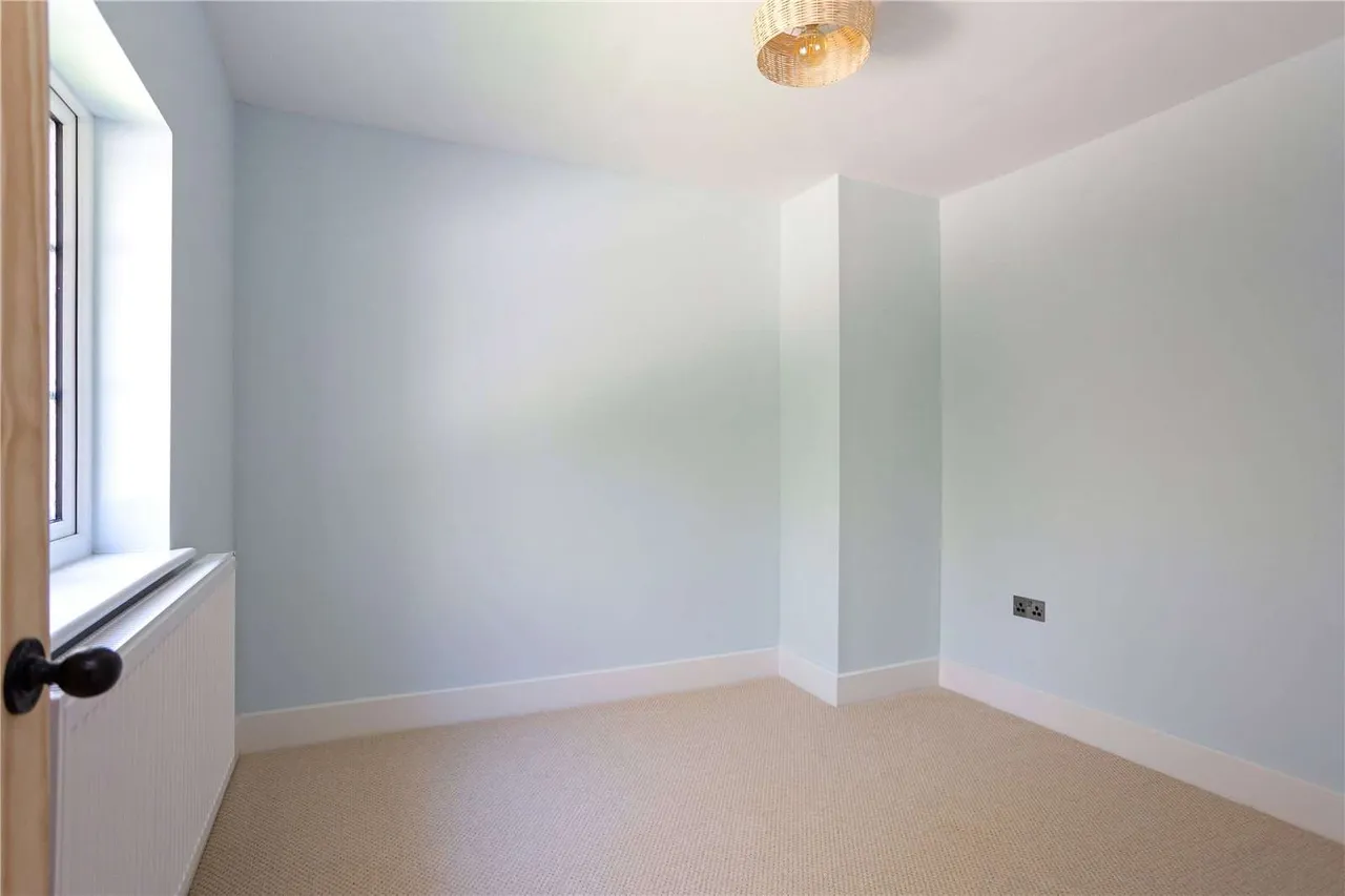 Coles Lane, Landford, SP5, photo 41