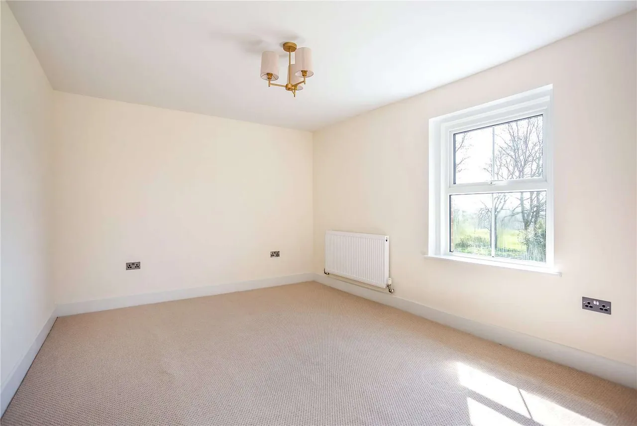 Coles Lane, Landford, SP5, photo 35
