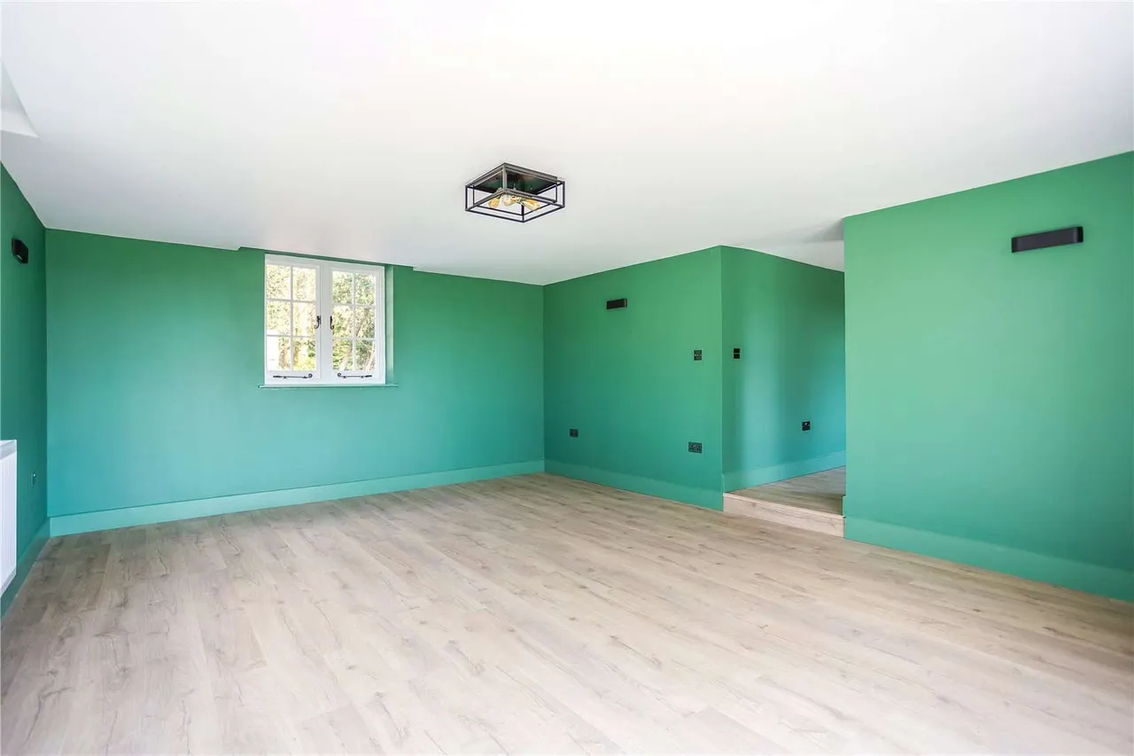 Coles Lane, Landford, SP5, photo 25