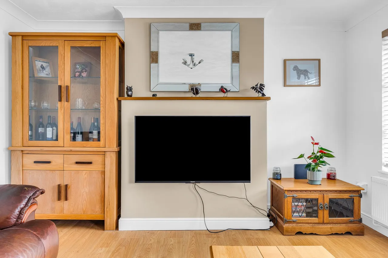 Parnel Road, Ware, SG12 7LG, photo 4