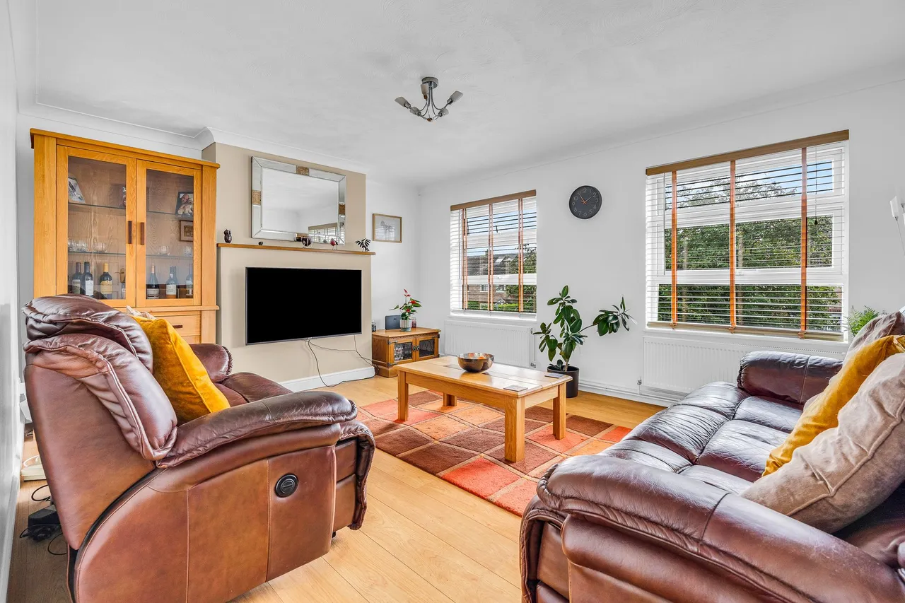 Parnel Road, Ware, SG12 7LG, photo 3