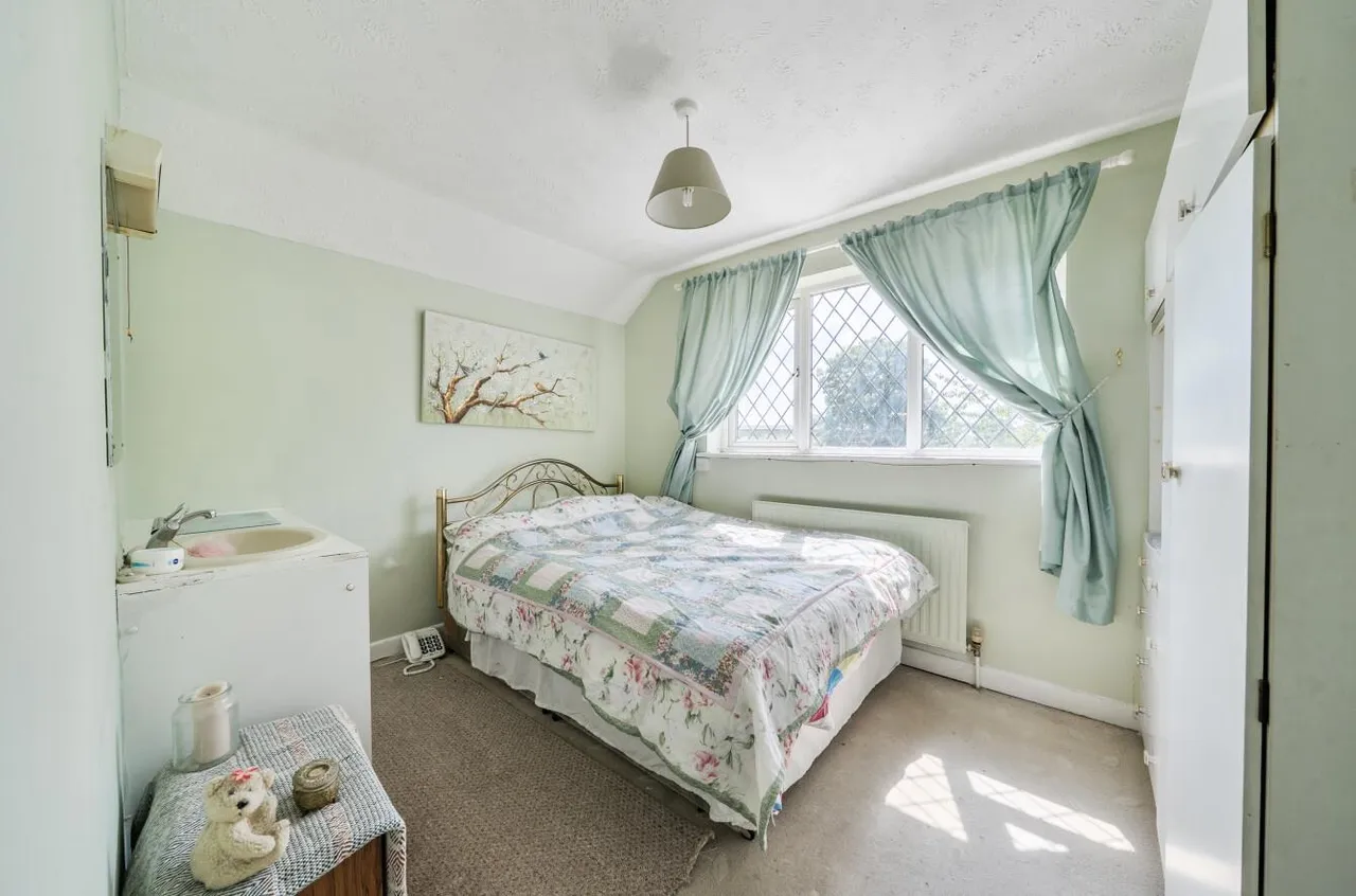 Chelworth Road, Cricklade, SN6, photo 13