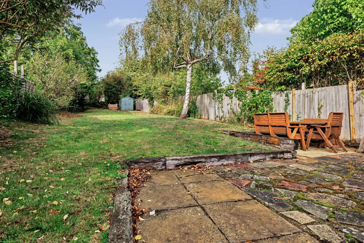 Brook Lane, Cropthorne, WR10, photo 4