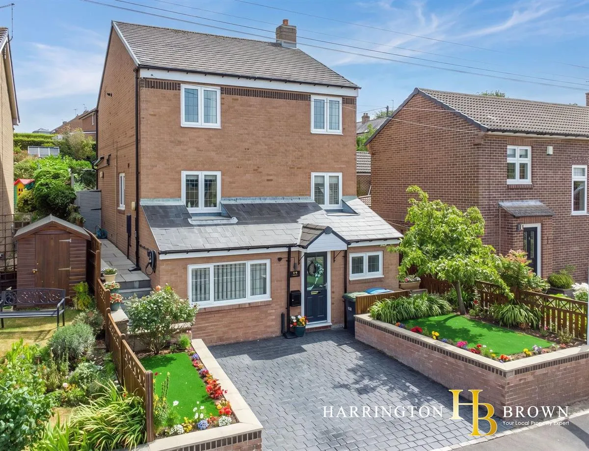 4 bed house for sale — Church Street, Castleside