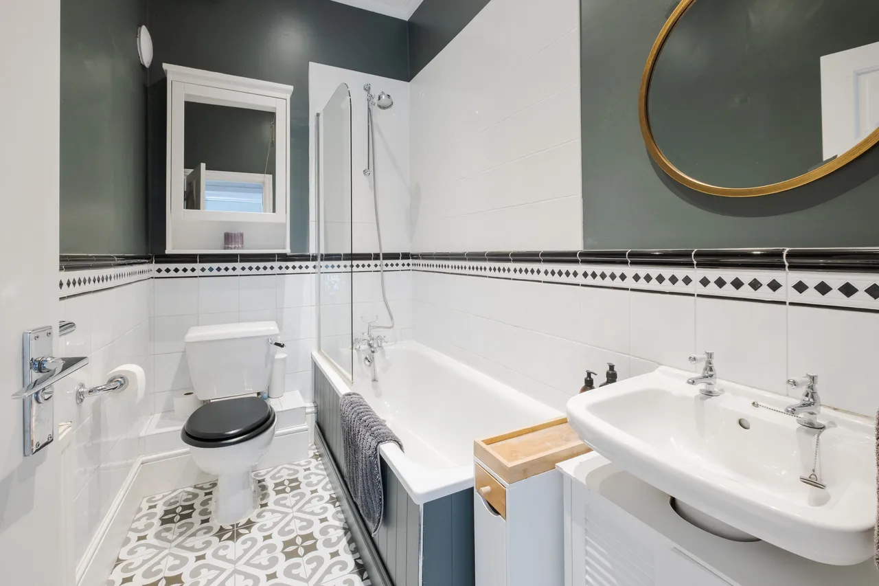 Hillfield Avenue, London, N8, photo 6