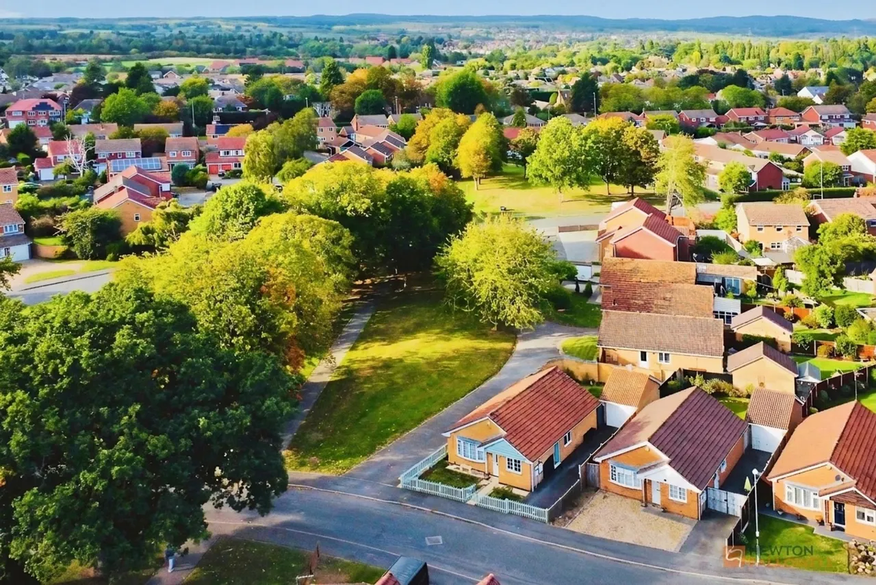 Teal Close, Leicester Forest East, LE3, photo 2