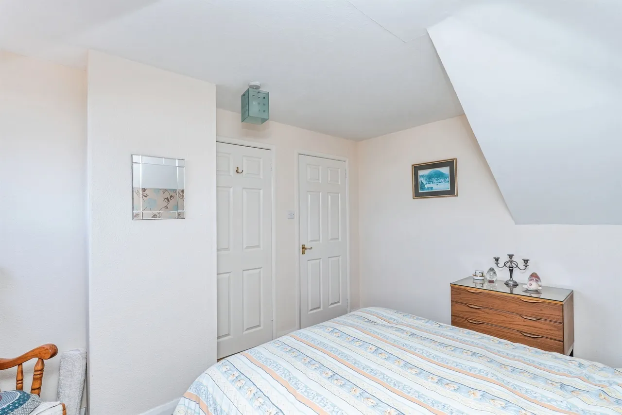 Salisbury Road, Totton, SO40, photo 18