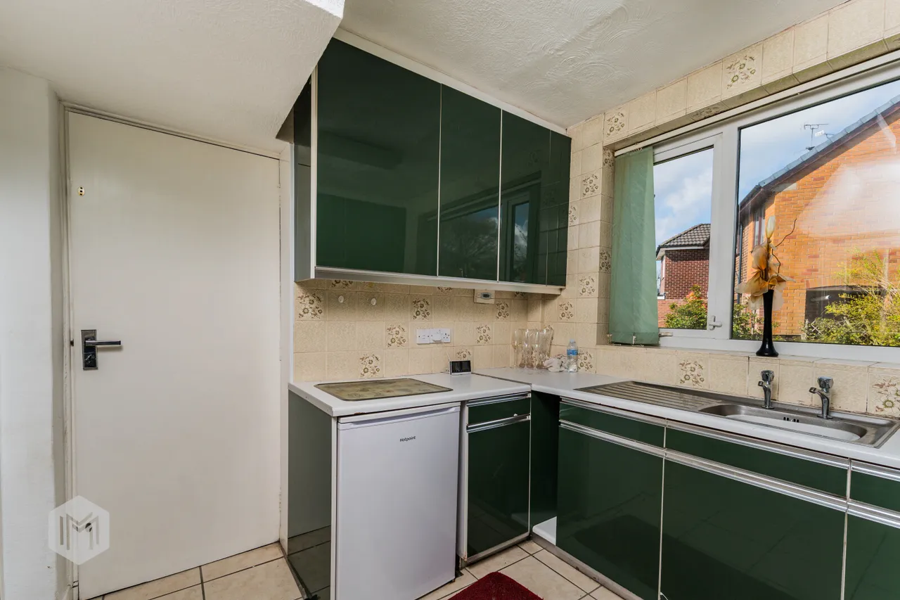 Grindsbrook Road, Radcliffe, Manchester, M26 4JS, photo 9