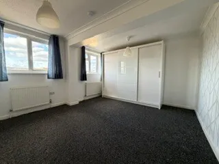 Julius Gardens, Luton, LU3, photo 7