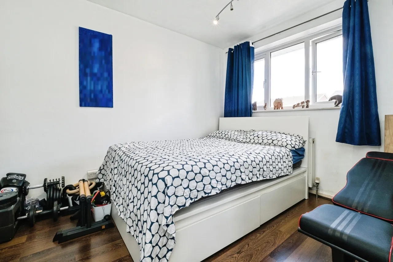 View Close, CHIGWELL, Essex, IG7, photo 12