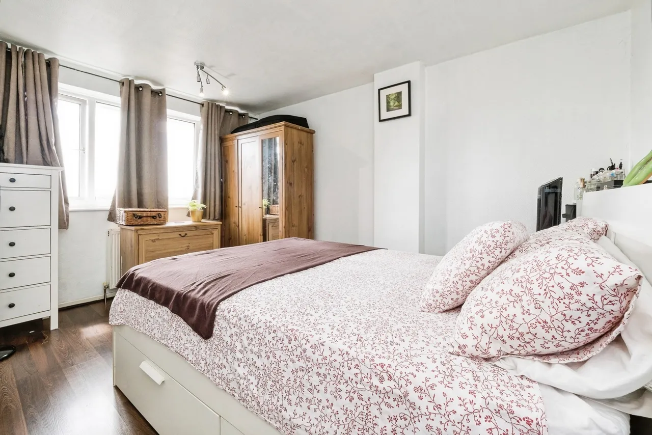 View Close, CHIGWELL, Essex, IG7, photo 10