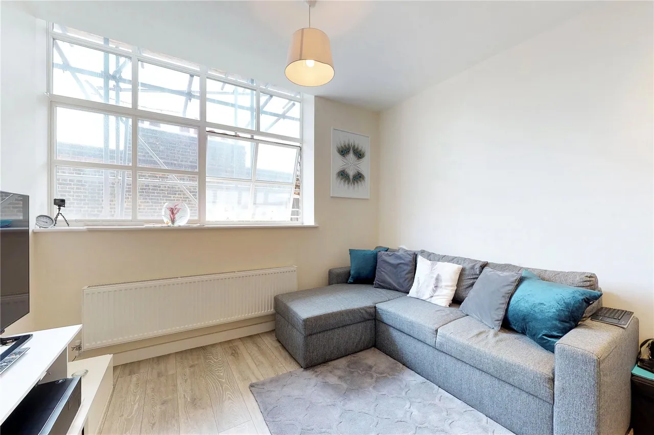 Lewisham High Street, London, SE13, photo 5