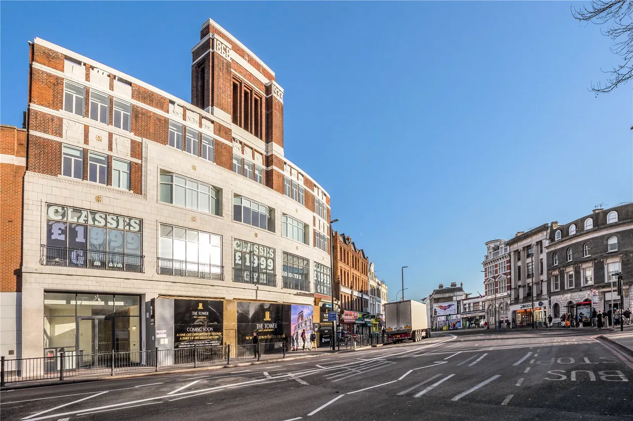 Lewisham High Street, London, SE13, photo 6
