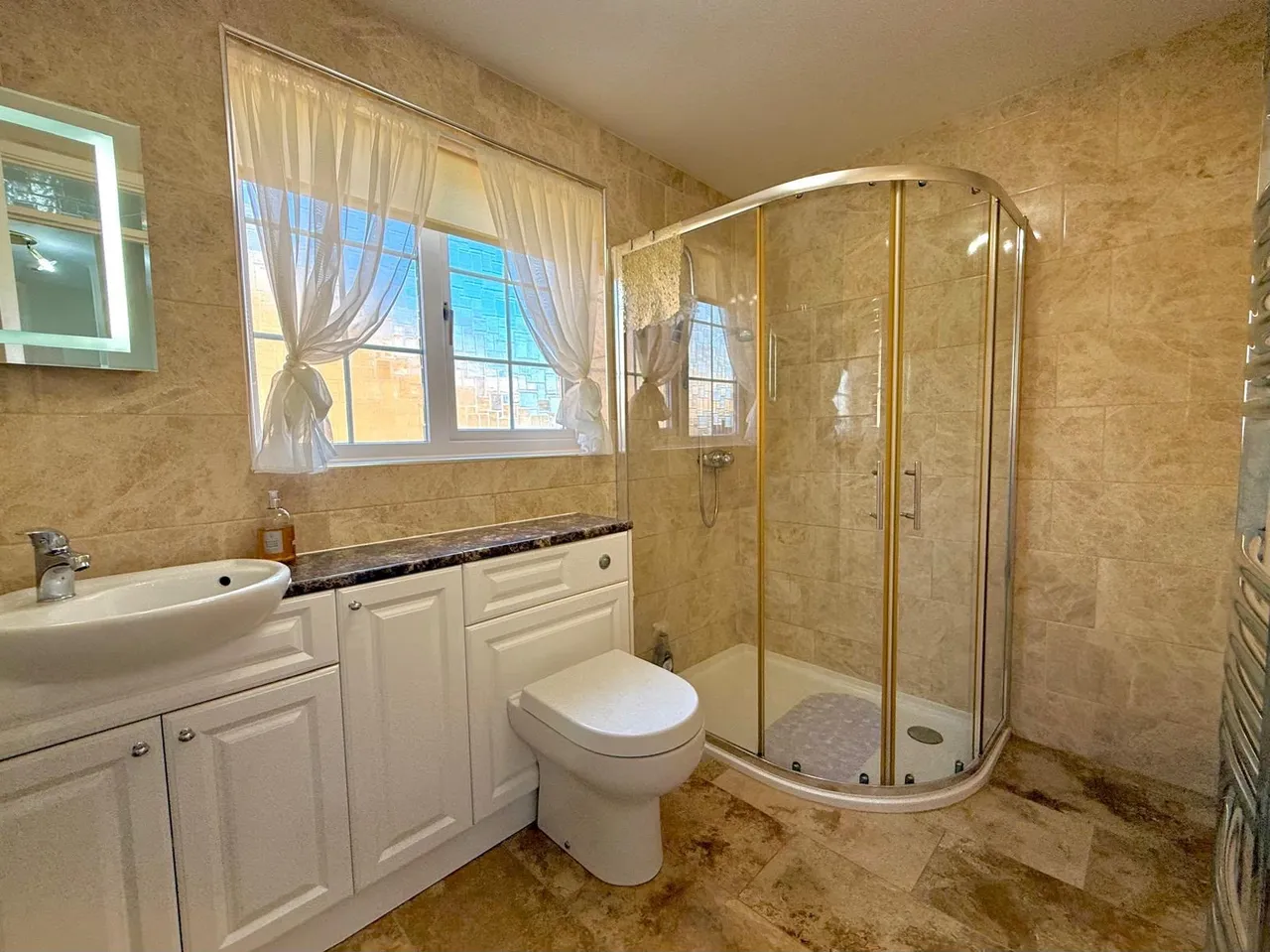 Cloverlands, Swindon, Wiltshire, SN25 1RW, photo 14