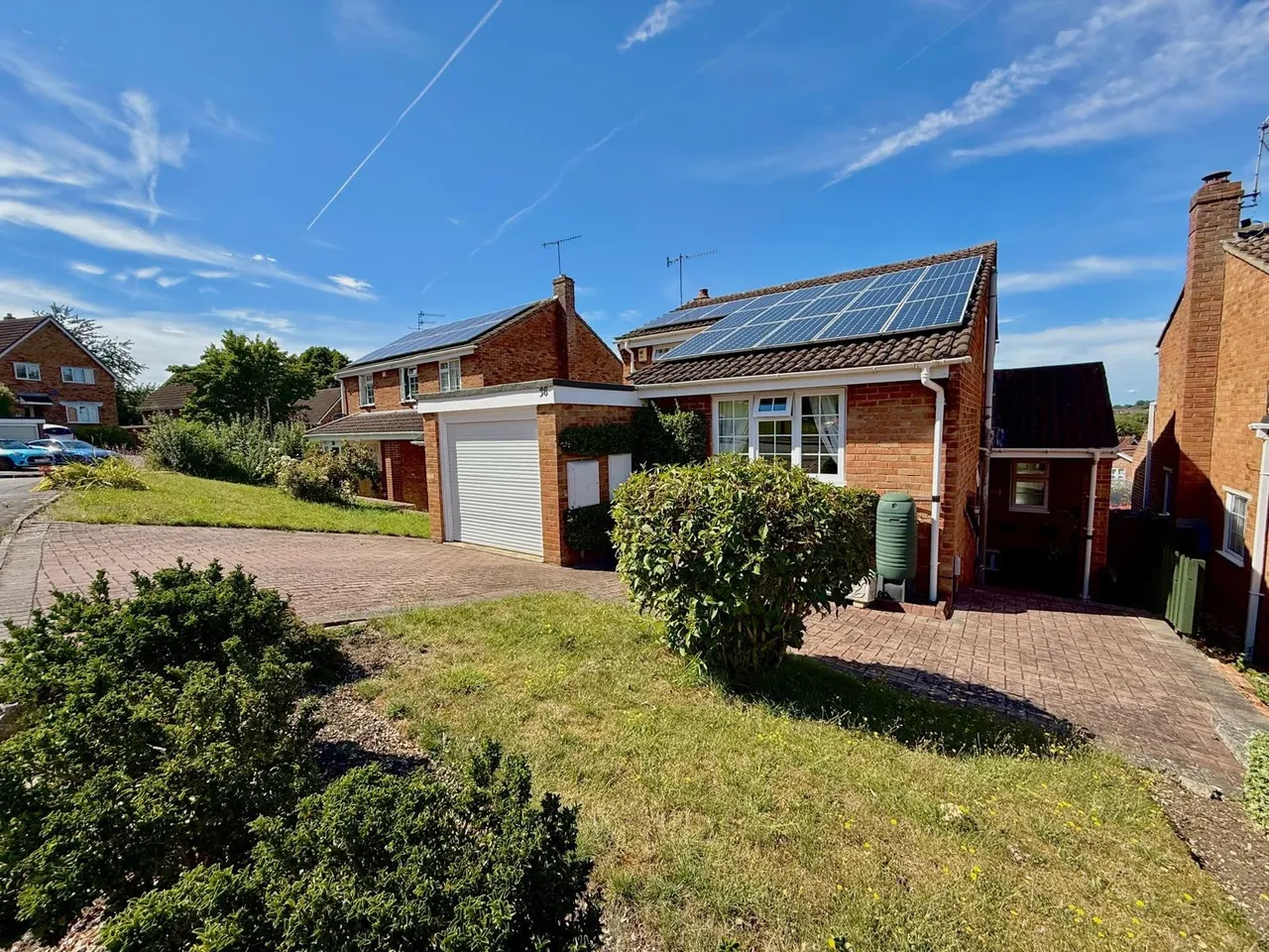 Cloverlands, Swindon, Wiltshire, SN25 1RW, photo 5