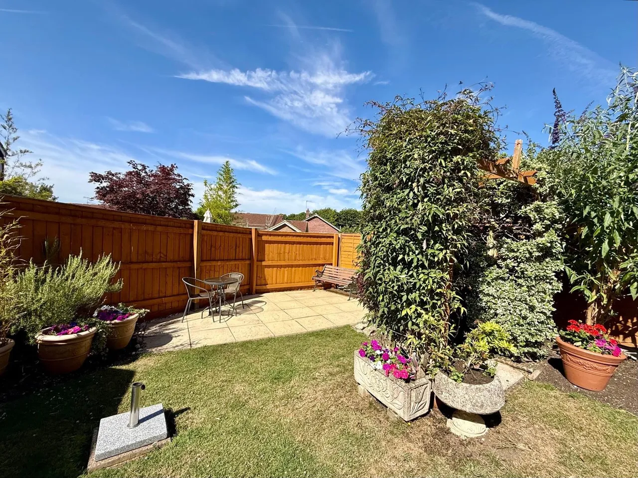 Cloverlands, Swindon, Wiltshire, SN25 1RW, photo 18