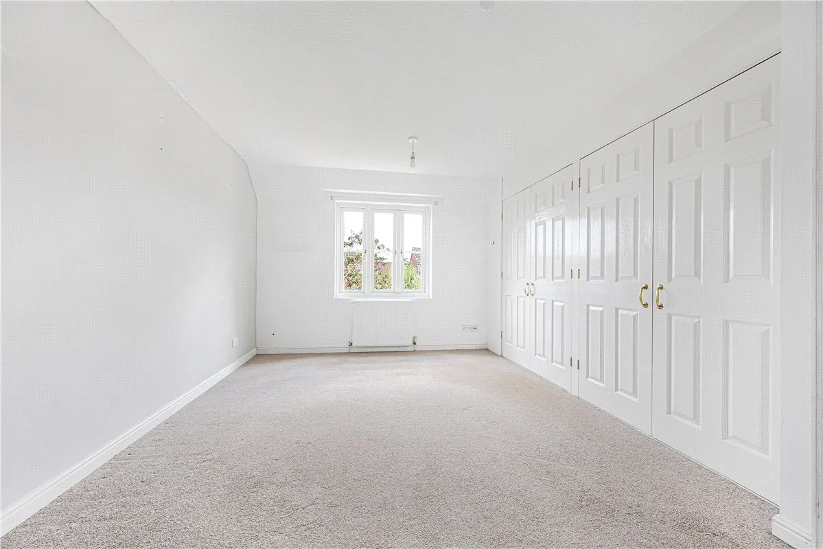 Goughs Lane, Bracknell, RG12, photo 9