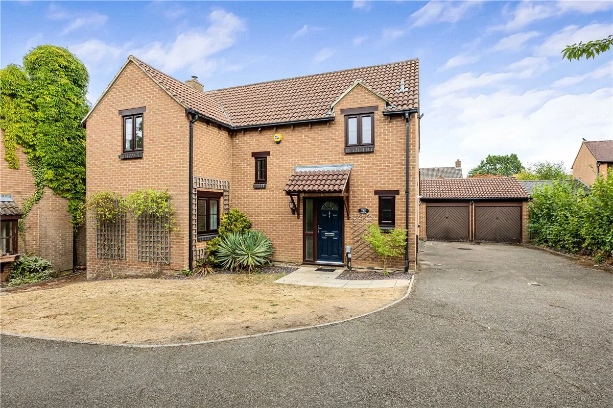 4 bed house for sale, Goughs Lane, Bracknell, RG12