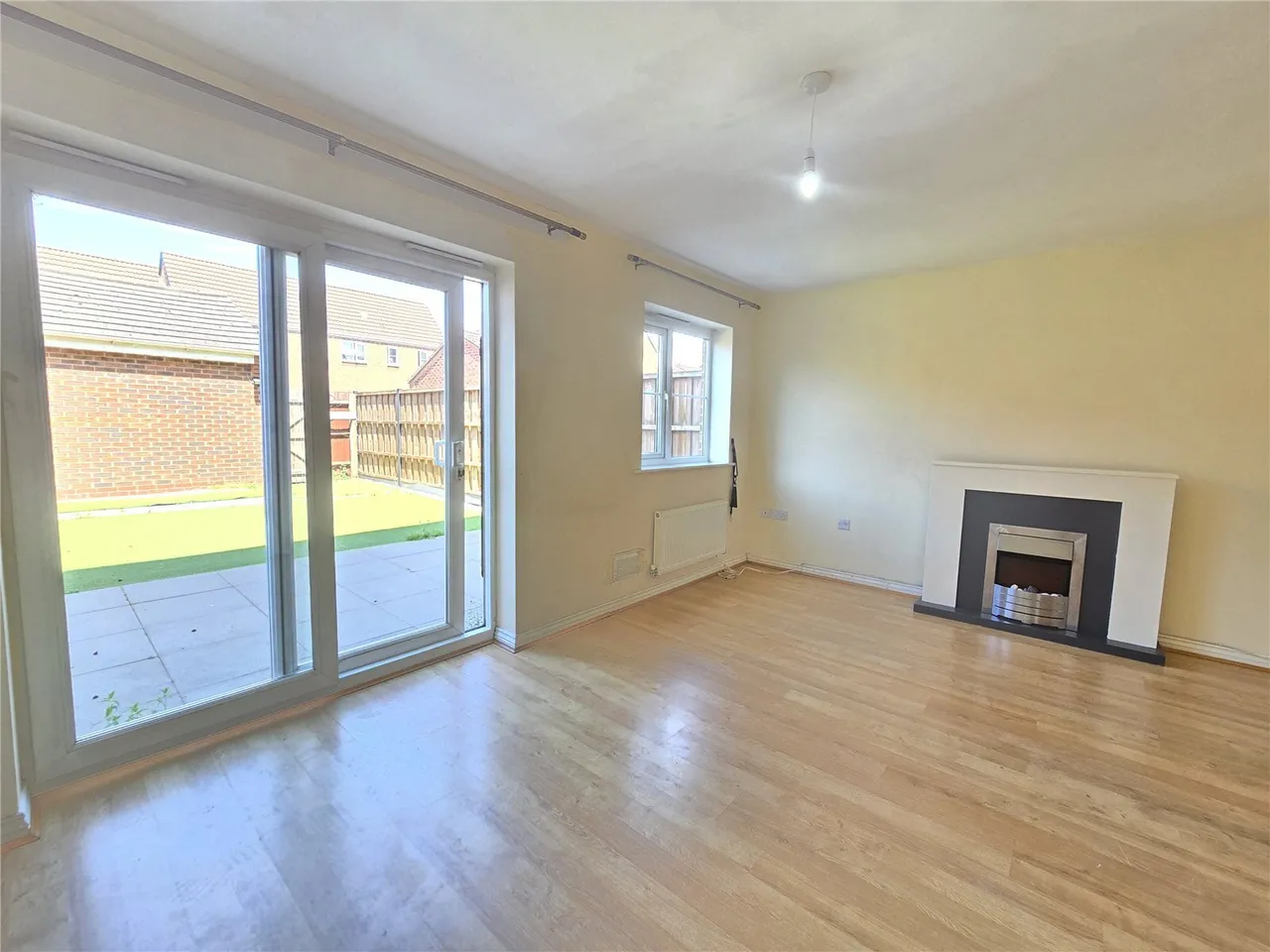 Tame Close, Wilnecote, Tamworth, Staffordshire, B77, photo 4