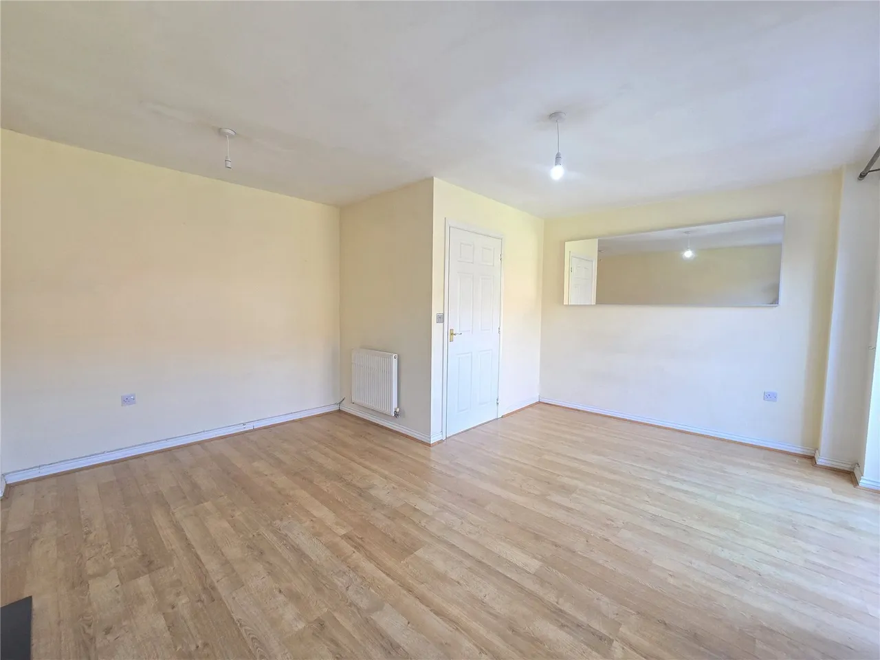 Tame Close, Wilnecote, Tamworth, Staffordshire, B77, photo 5