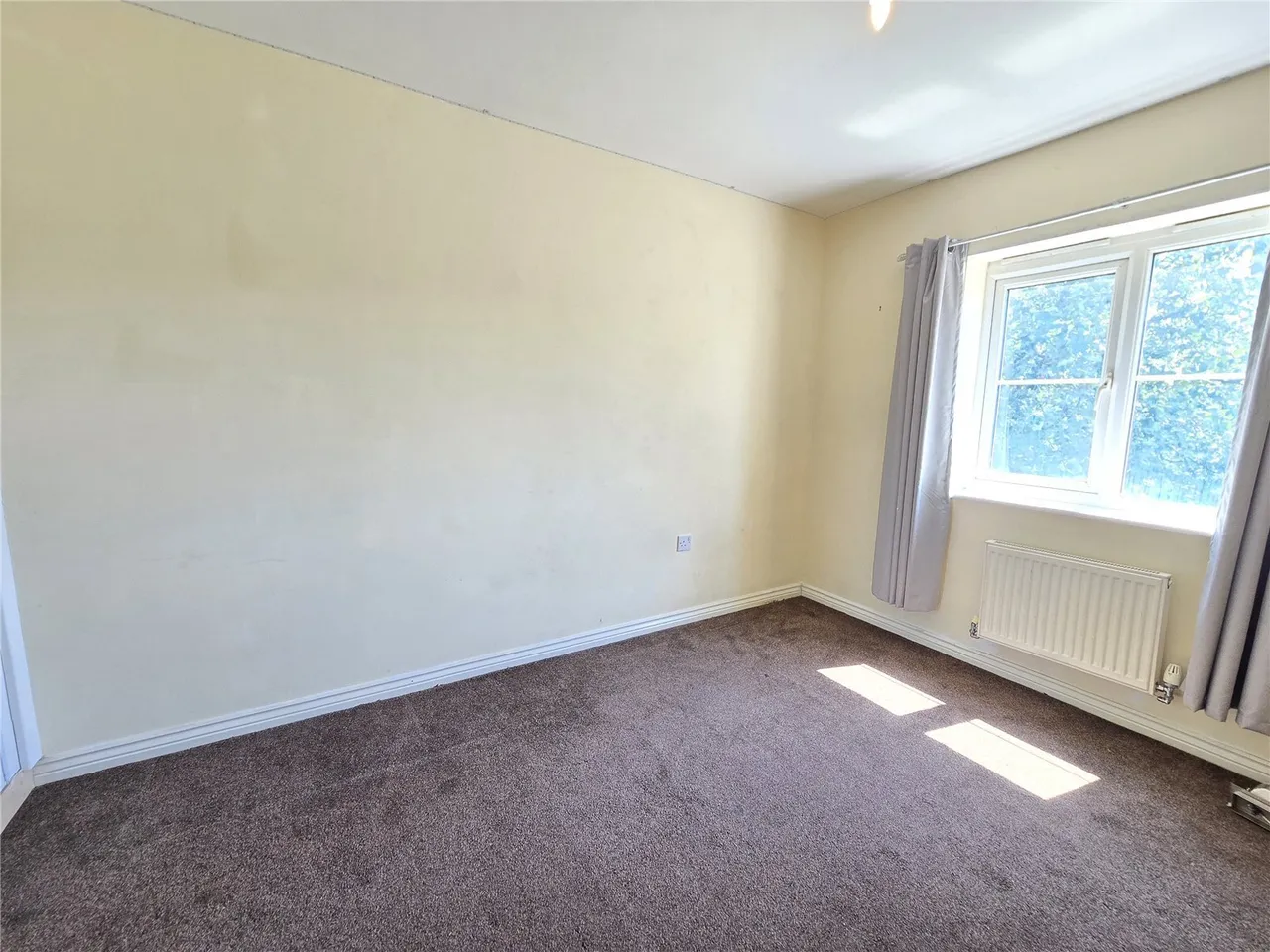 Tame Close, Wilnecote, Tamworth, Staffordshire, B77, photo 7